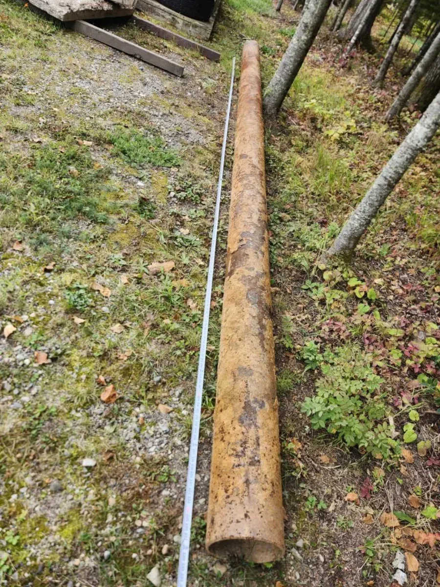 19 foot of heavy steel pipe