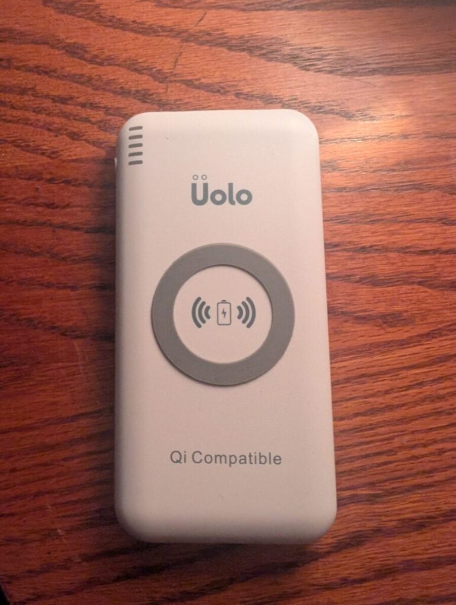 Wireless portable battery pack