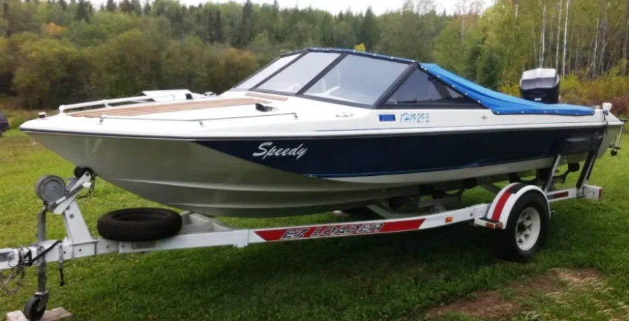 SPECTRE STR19RX POWER BOAT