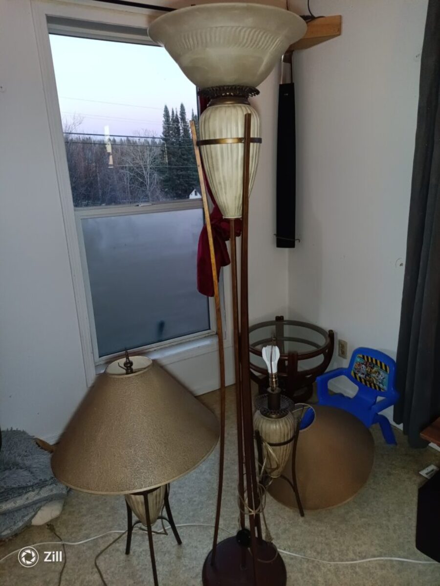 3x lamps and 1x Exercise Bike