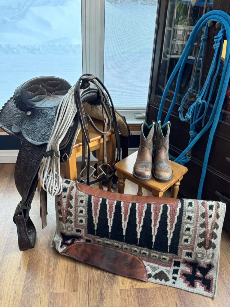 15″ Circle Y Saddle Package. COMPLETE!