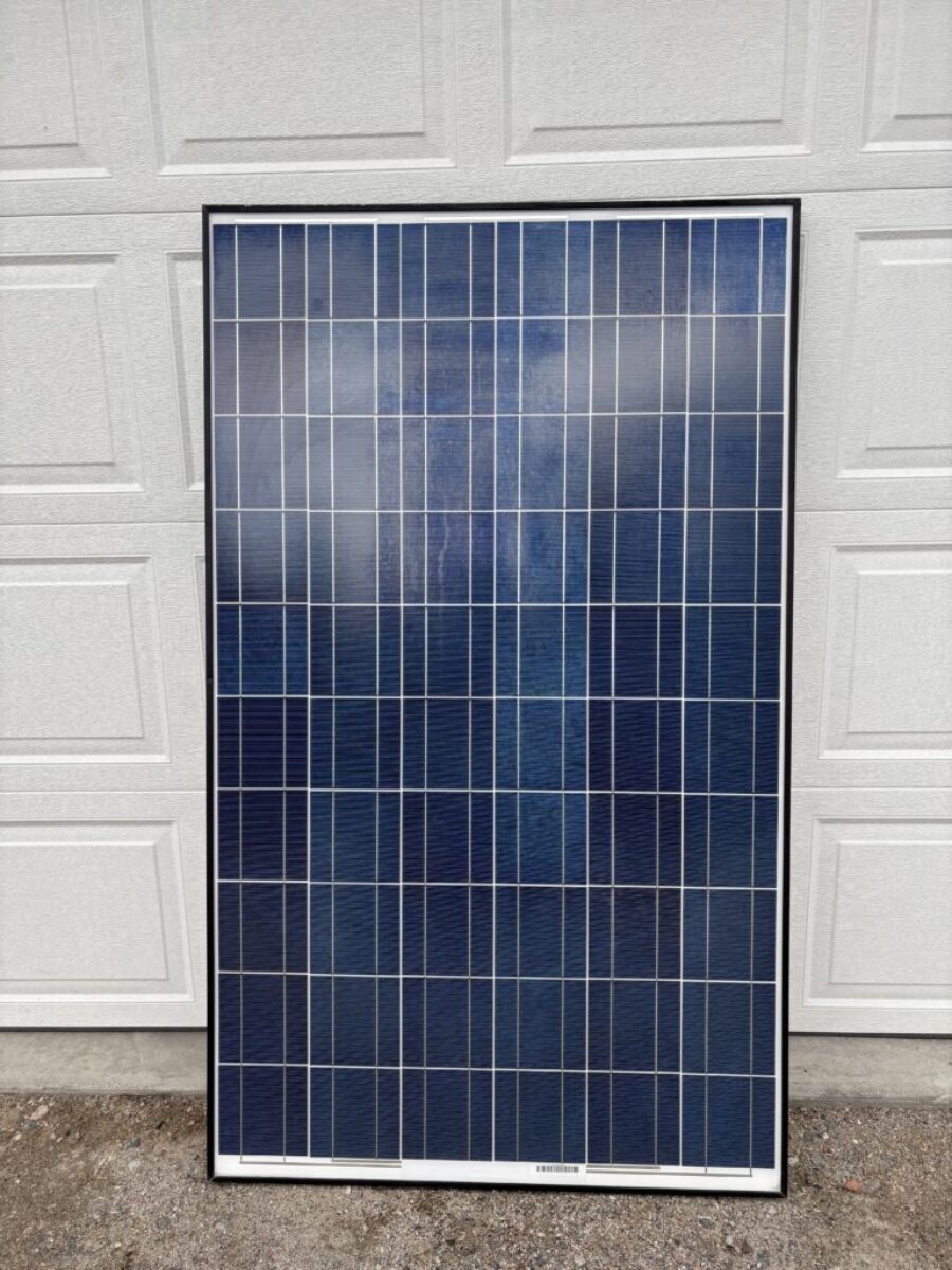 REC 215 WATT Solar Panels