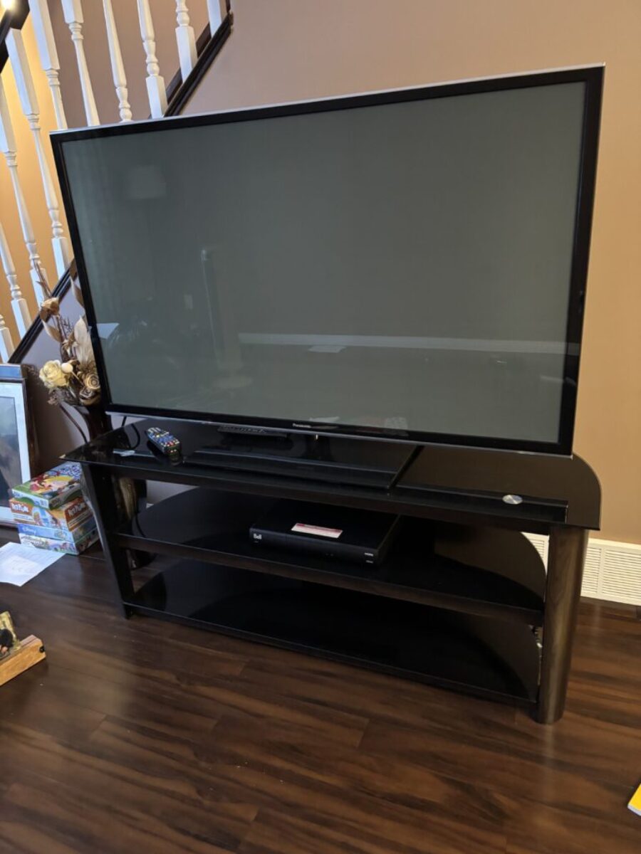 Panasonic 58 inch tv with stand