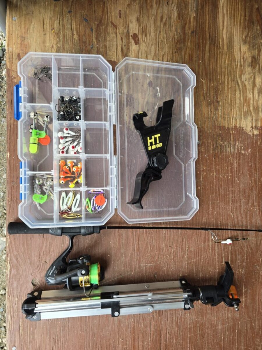 Ice fishing gear