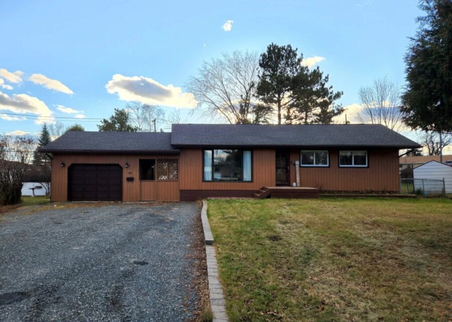 House for Sale – Move in ready!
