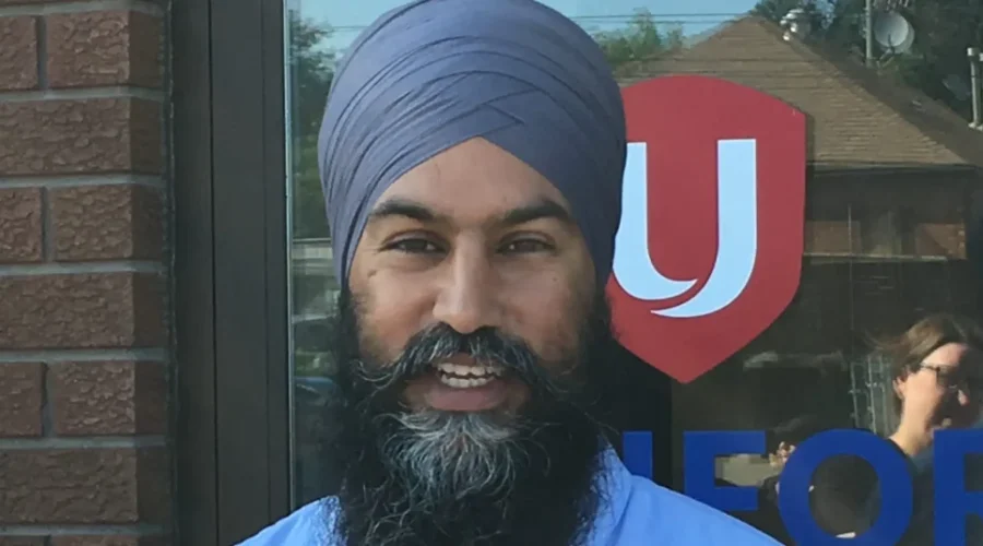 NDP Leader Visits Thunder Bay