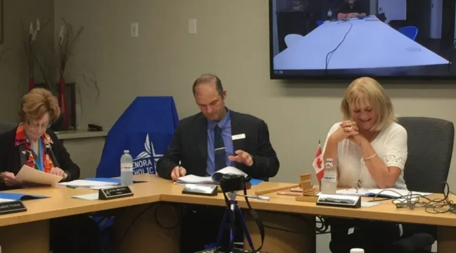 43523C50-C8D8-46EE-86A1-EEBAB36F24ED-800x450-2 New Strategic Plan For Kenora Catholic Board