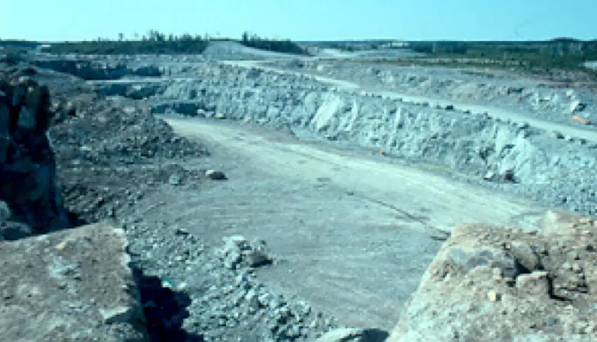 Lac-Des-Iles-Mine-800x450-2