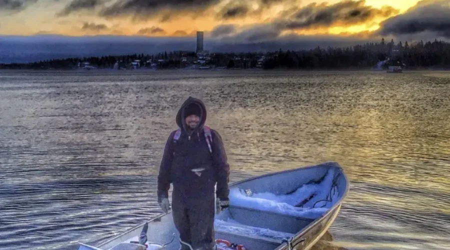 Angie-Burke-Mckenzie-Island-freeze-up-begins-Angie-says-Theres-some-in-the-bays-where-there-is-little-wind-Mckneely-Bay-is-frozen-though-so-it-wont-be-long-1 McKenzie Island Area