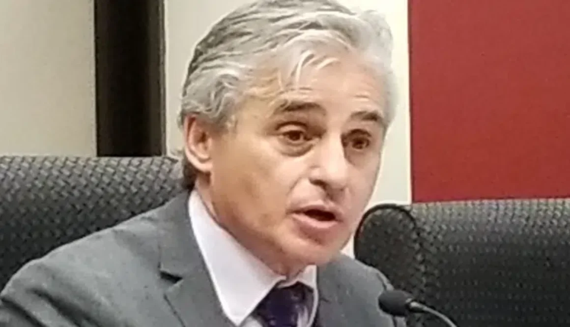 Bill-Mauro-at-council-800x450-2