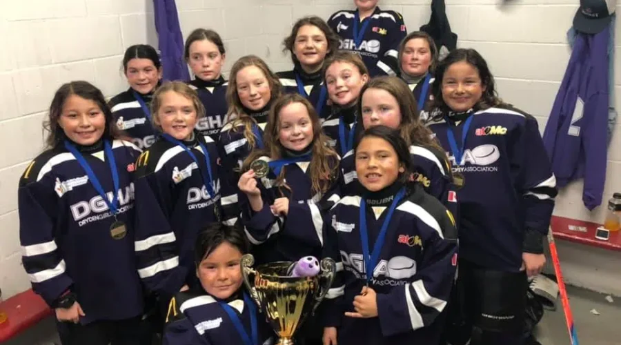 PURPLEGOLD-1 Dryden Purple Pythons Win Kenora Tournament