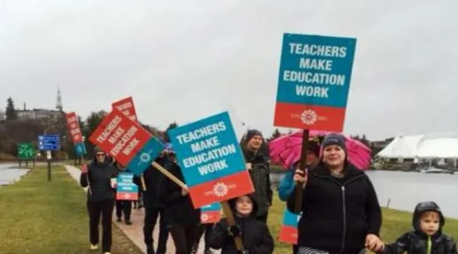 Elementary Teachers Meeting With Conciliator