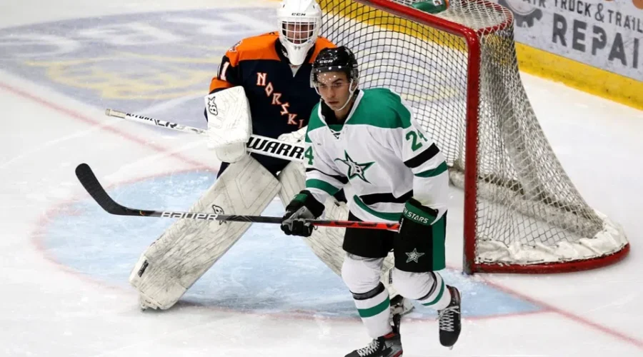 October Recognition For Cochenour Hockey Player