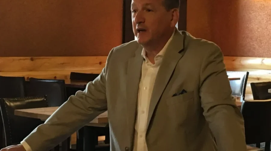 Greg Rickford Defends Climate Change Plan