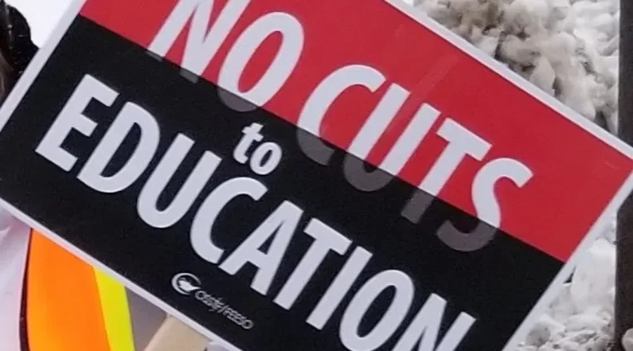 Teachers Talks Resume Today