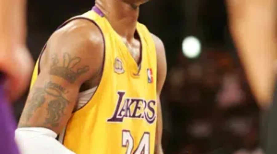 Kobe Bryant Dies in Helicopter Crash