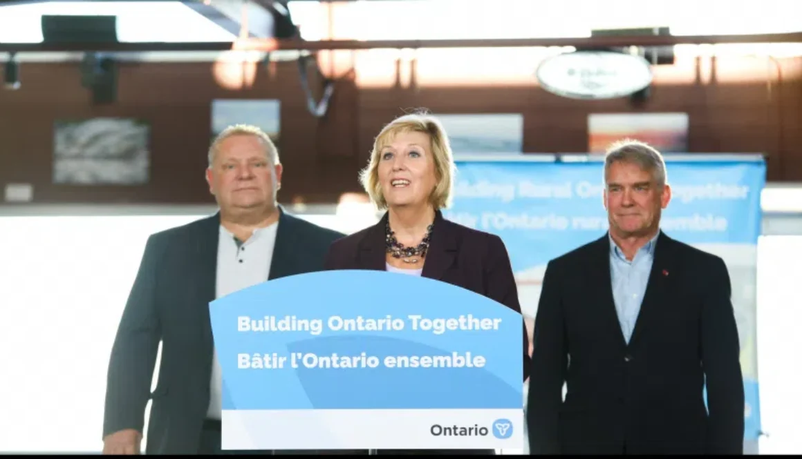 Laurie-Scott-OCIF-Funding-Jan-2020-800x450-2