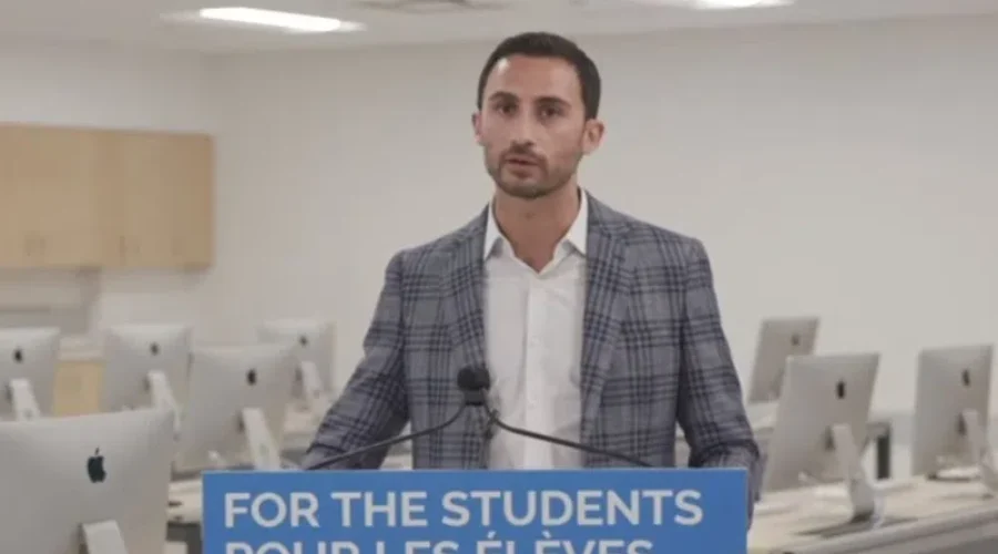 Stephen-Lecce-Aug-2019-800x450-1-2 Education Minister Ready To Negotiate A Deal