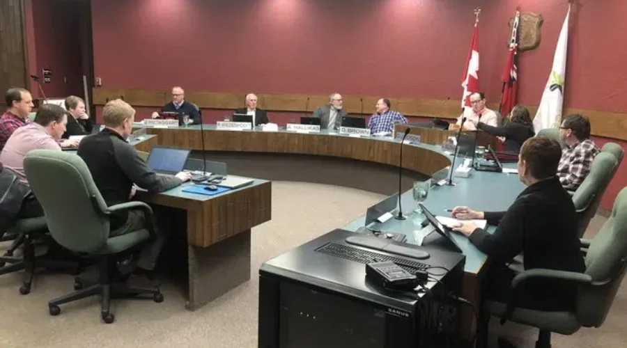 Fort Frances Moves To Ban Plastic Bags
