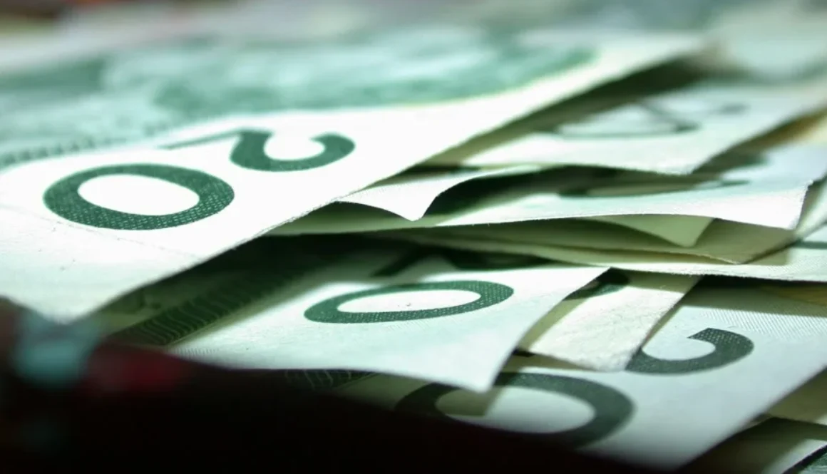 money-free-images-2-e1541342432131-1