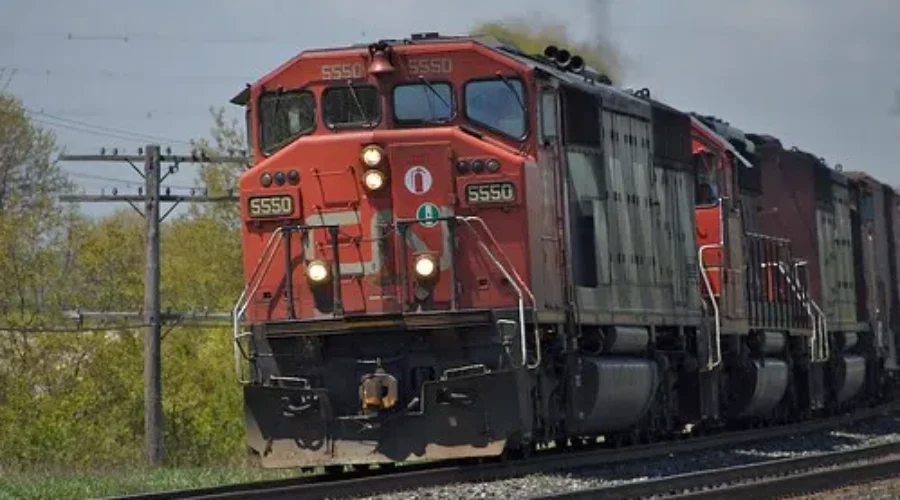 512925398_5fea1b1074-1 CN Deal Ratified