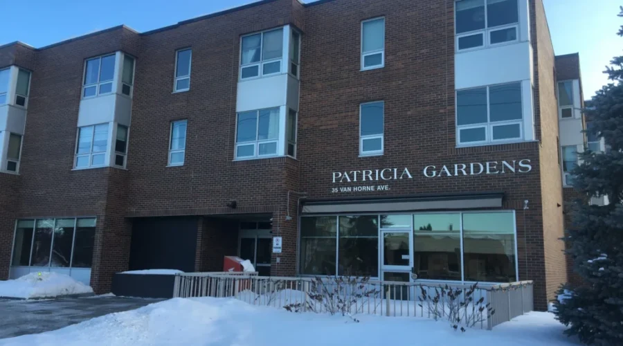 IMG_1884-1 New Contract For Unifor Members At Patricia Gardens