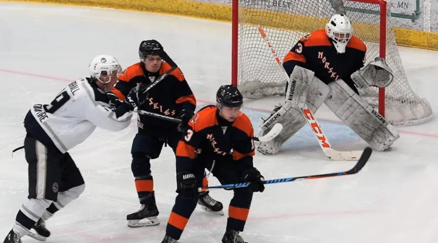 Ice Dogs Blanked By Norskies