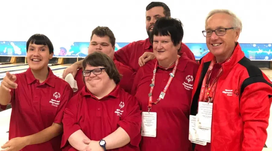 Team-Ontario-800x450-1-1 Local Bowlers End Games On A High Note