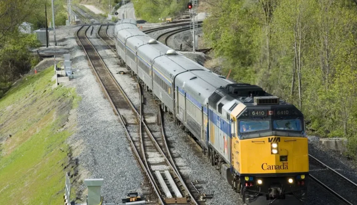 Via-Rail_1-800x450-2