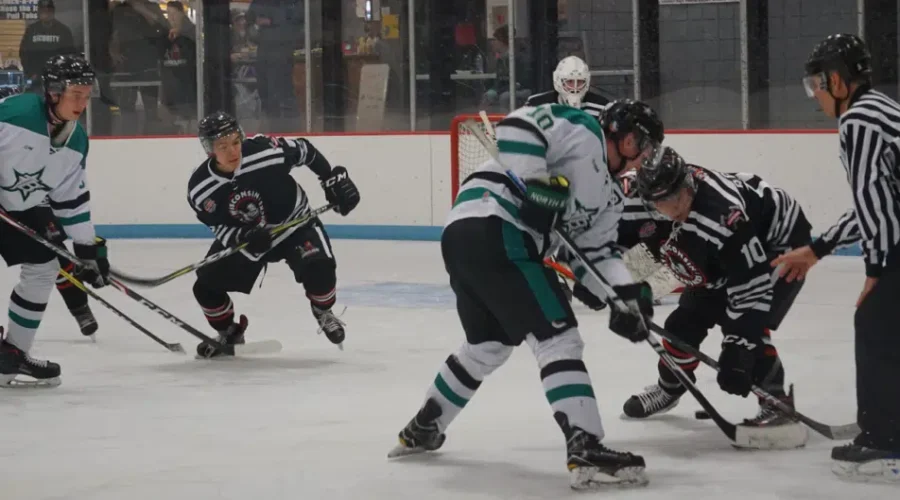WIS-TB-952x659-2 Wisconsin Lumberjacks Remain Red Hot