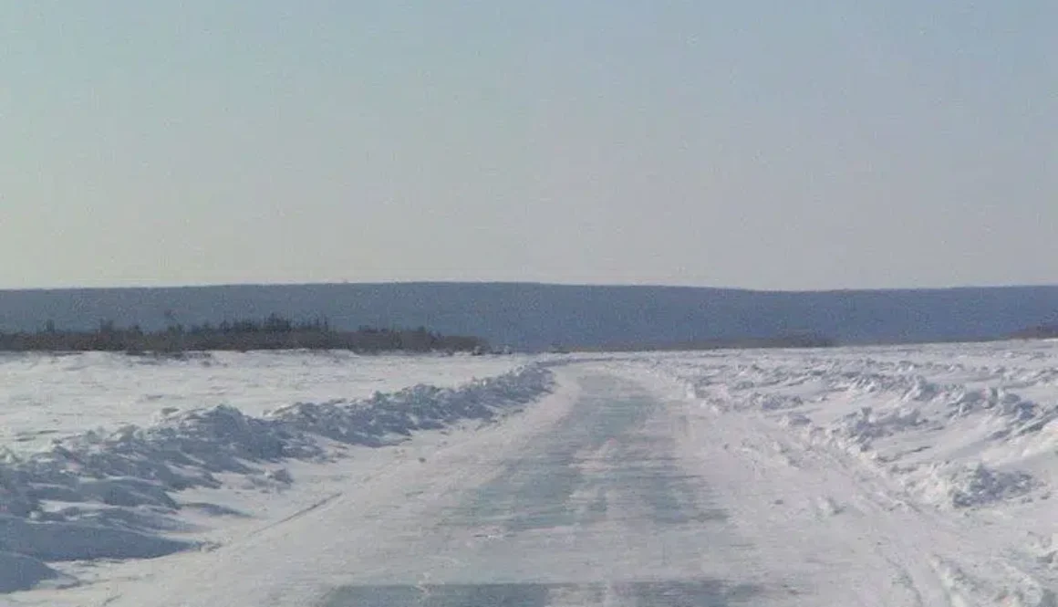 ice-road-lake-1