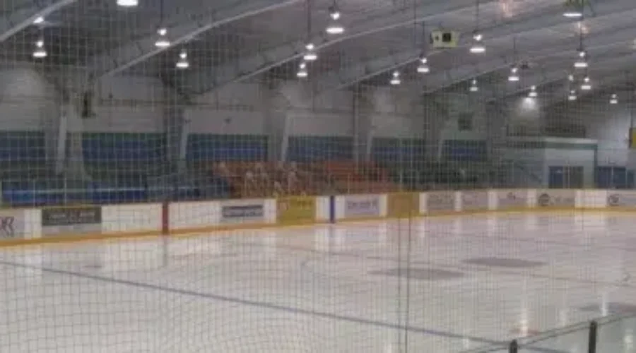 Local Hockey Schedule For Thursday