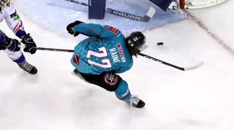 Dryden’s Kevin Raine Expanding Hockey In Ireland