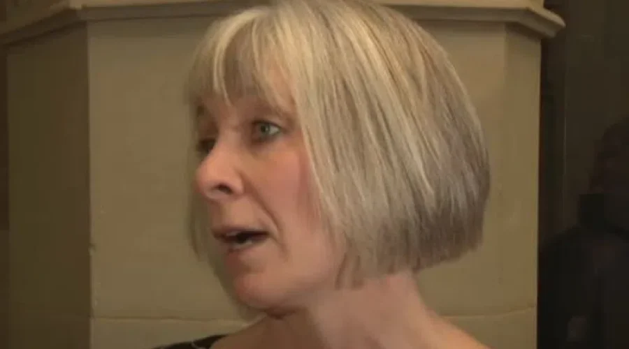 Patty-Hajdu-Jan-2020-800x450-2 Canada Approves Two New COVID-19 Tests