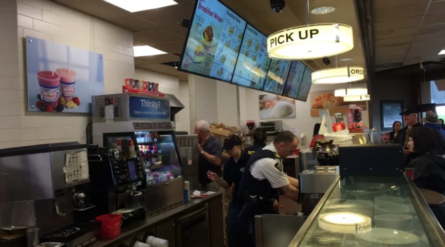 Tim Hortons Suspending Dining Room Seating