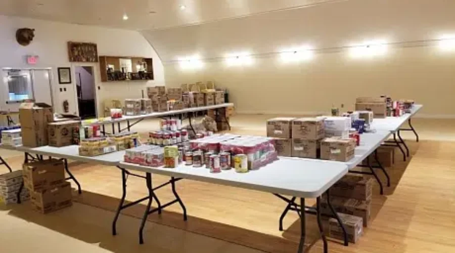 fooddist-1 Food Distribution Centre At Vermilion Bay Lions Hall