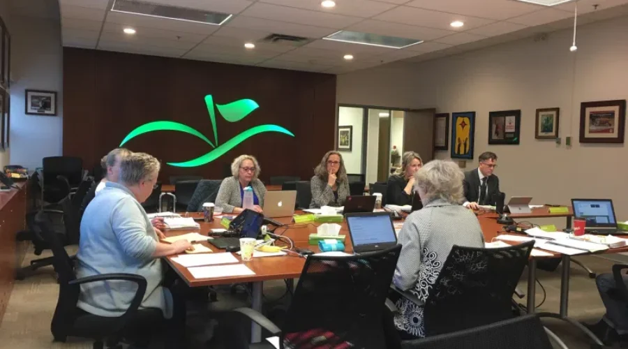 kpdsb-cecile-1-800x450-2 Local Board Still Has Concerns With E-Learning