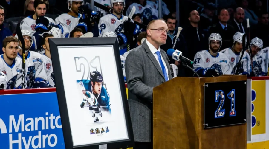 moose1-1 Sports Flashback: Jimmy Roy On Jersey Retirement