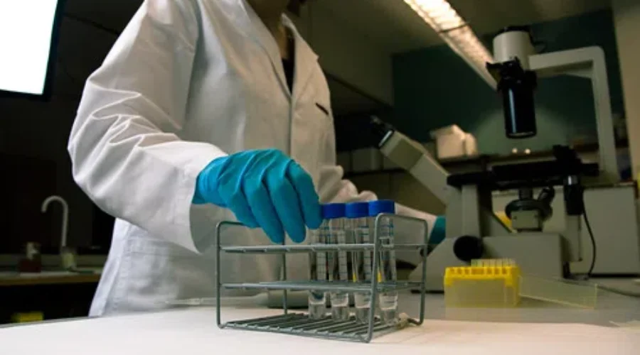 research-1 Canadian Researchers Isolate Cause Of COVID-19