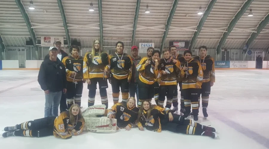 Yellow Jackets Win Gold In Red Lake