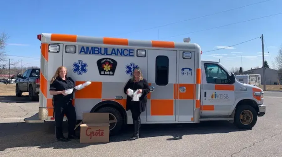 EACOM Donates Masks To Ear Falls Ambulance Base