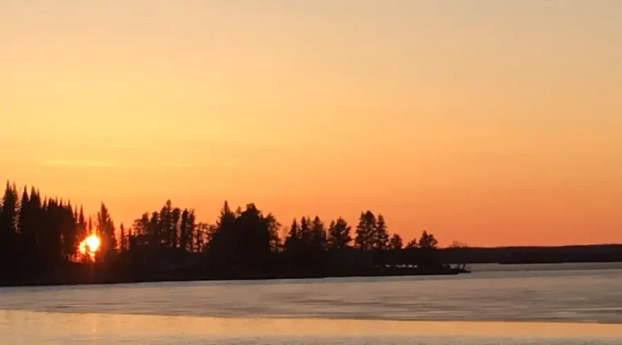 Sunset Country – Getting Closer to Summer