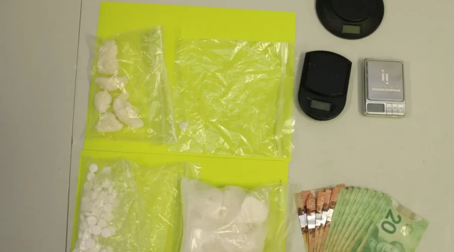 Seizure-1 Kenora OPP Make A Drug Arrest