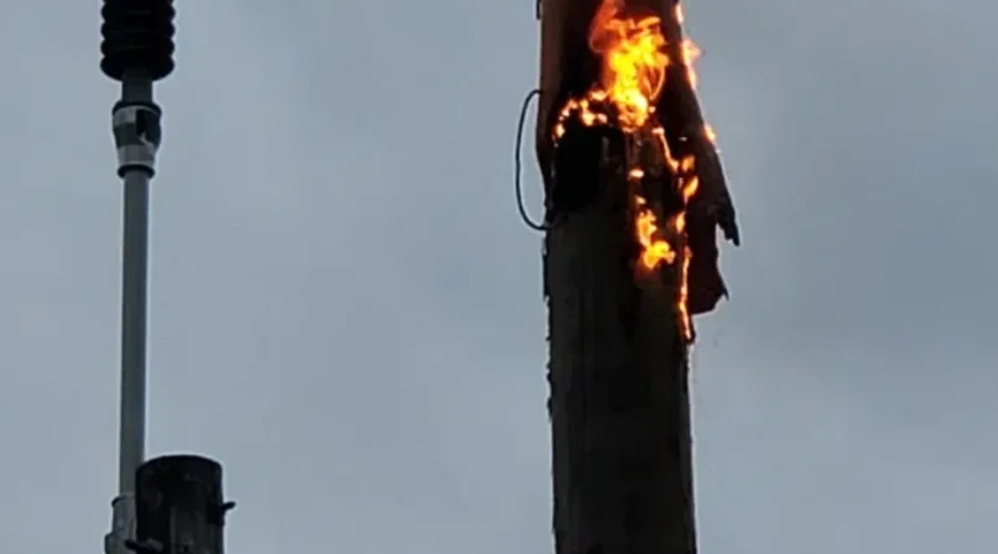 hydro1-1 Hydro Pole Fires