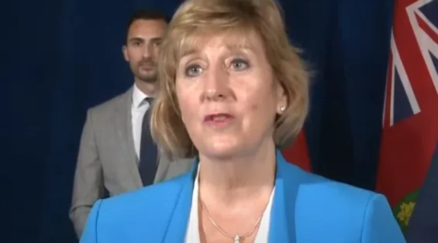 scott-1 Ontario Focused On Improving Internet And Cell Service