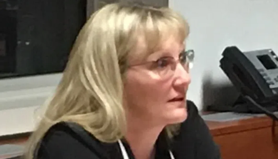 sherri-lynne-pharand-board-meeting-2