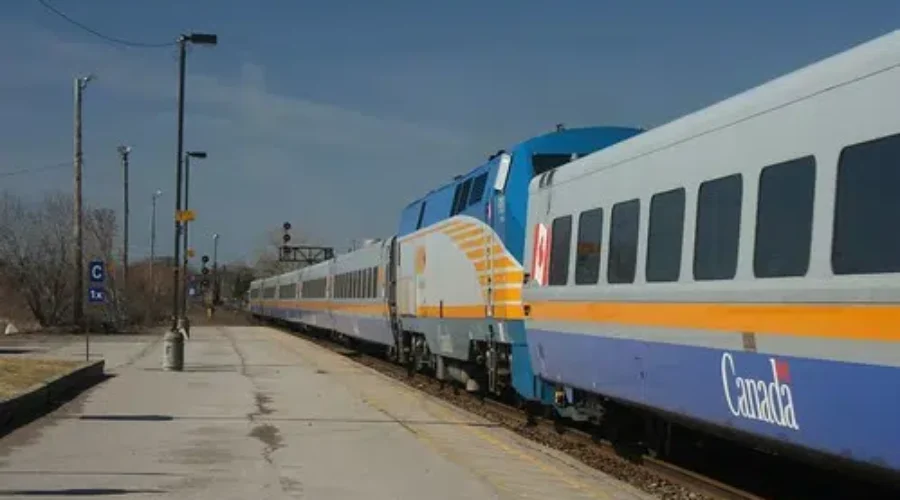 Report Deals With Regional Rail Travel