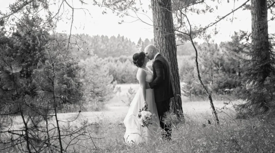 wedding-photo-maidforthebride-Laura-Myers-Photography Pandemic Costly For Wedding, Event Planners