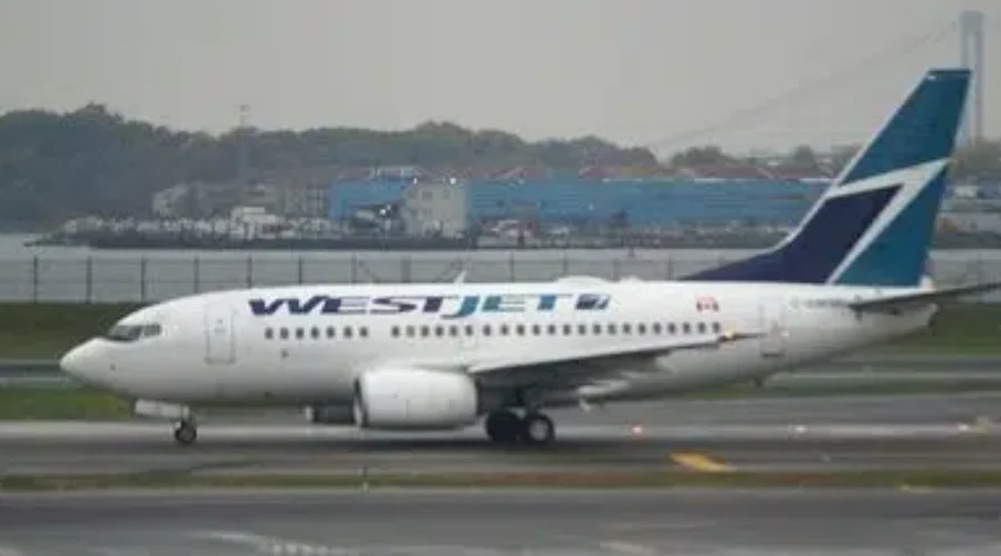 WestJet Tightens Mask Requirements