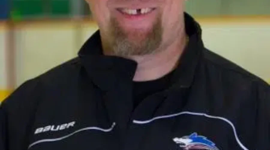 kurt Ice Dogs Receive Help From Head Coach